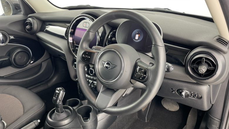 MINI Hatchback 1.5 Cooper Classic II 5dr Petrol Hatchback